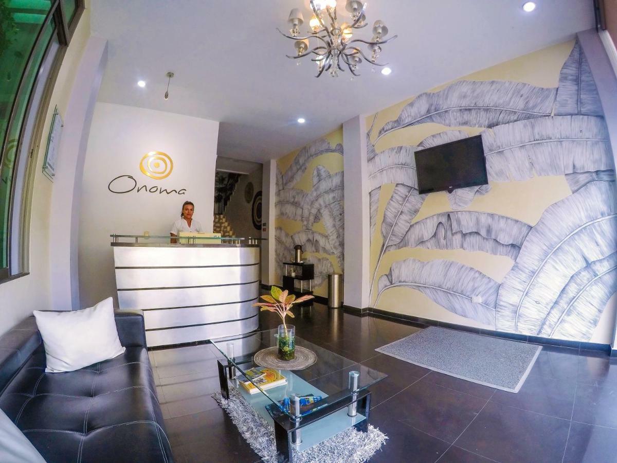 Onoma Hotel Lorica 外观 照片