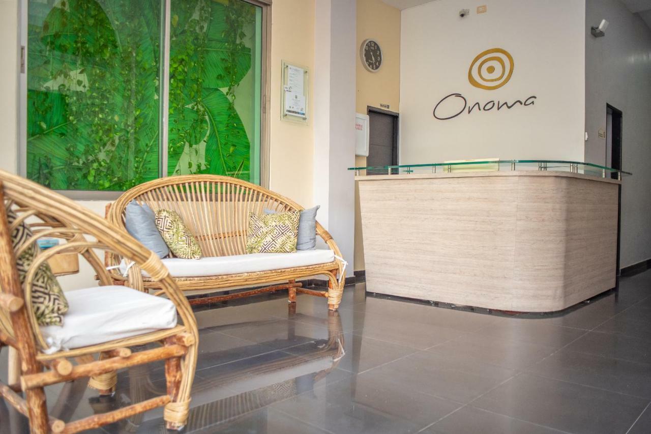 Onoma Hotel Lorica 外观 照片