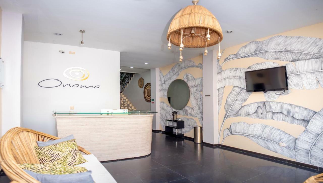 Onoma Hotel Lorica 外观 照片
